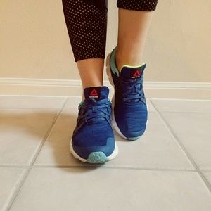 Reebok Hexaffetc Run 4.0 M.T.M (used)